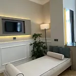 Pera Standard Hotel *